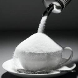 Сахар — главная причина лишнего веса